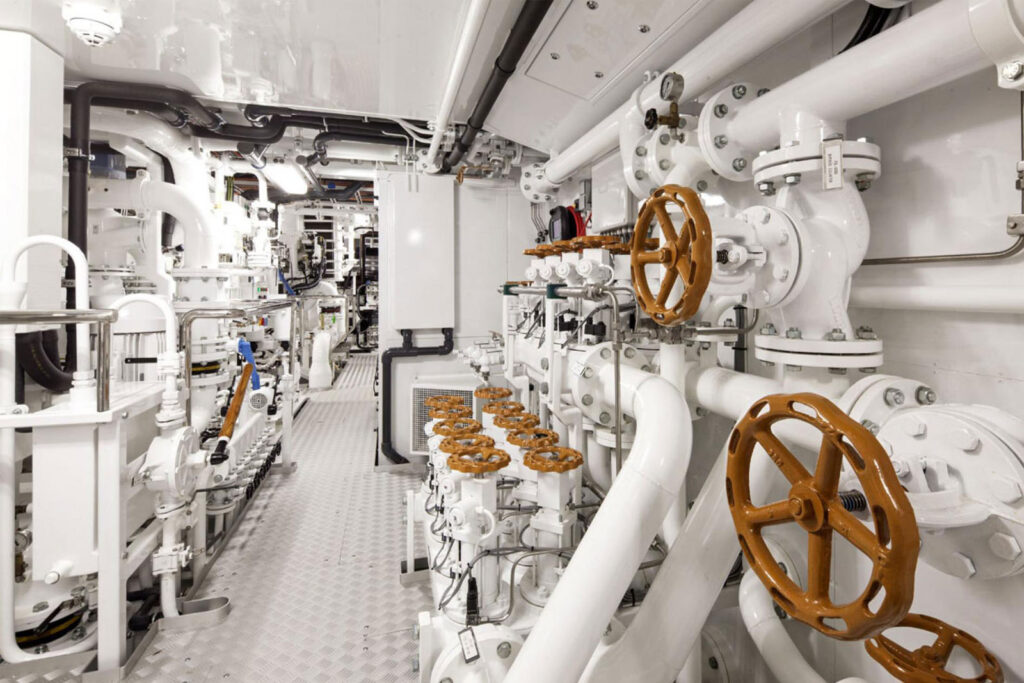 Gemi Makine Dairesi Boru Donatımı